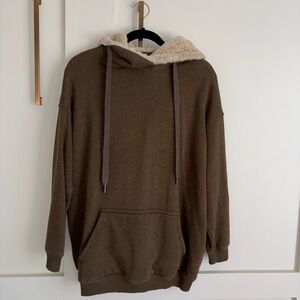 Cozy Brown Hoodie Sweater